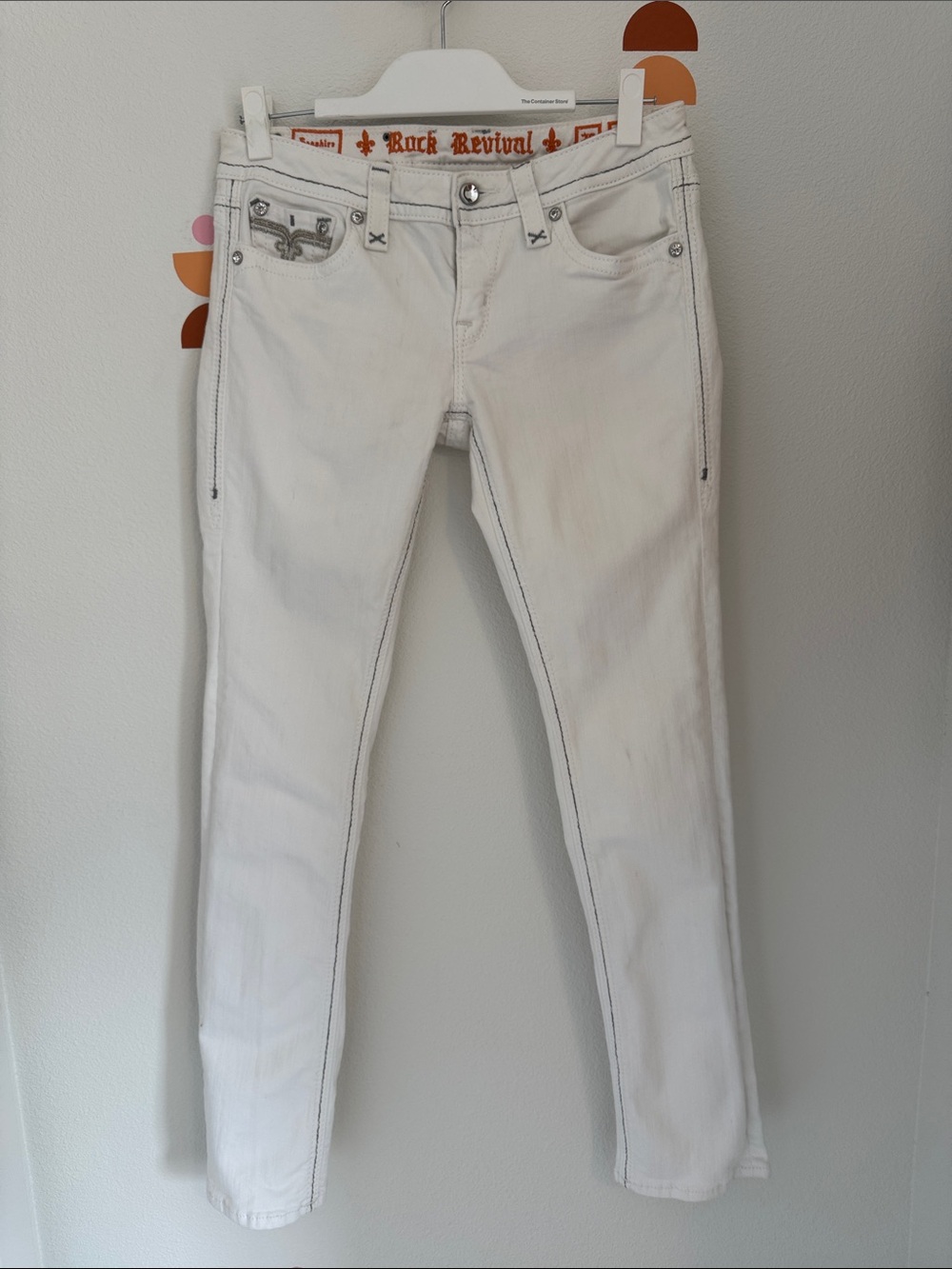 Rock Revival White Skinny Women’s Jeans with Contrast Stitching N0116